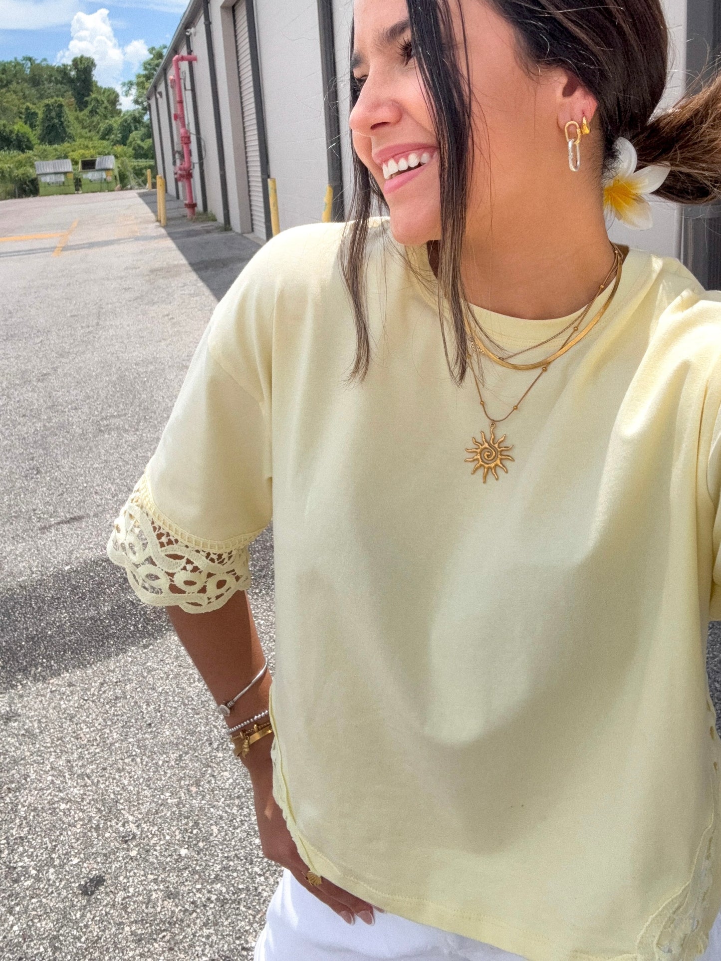 Yellow butter t-shirt