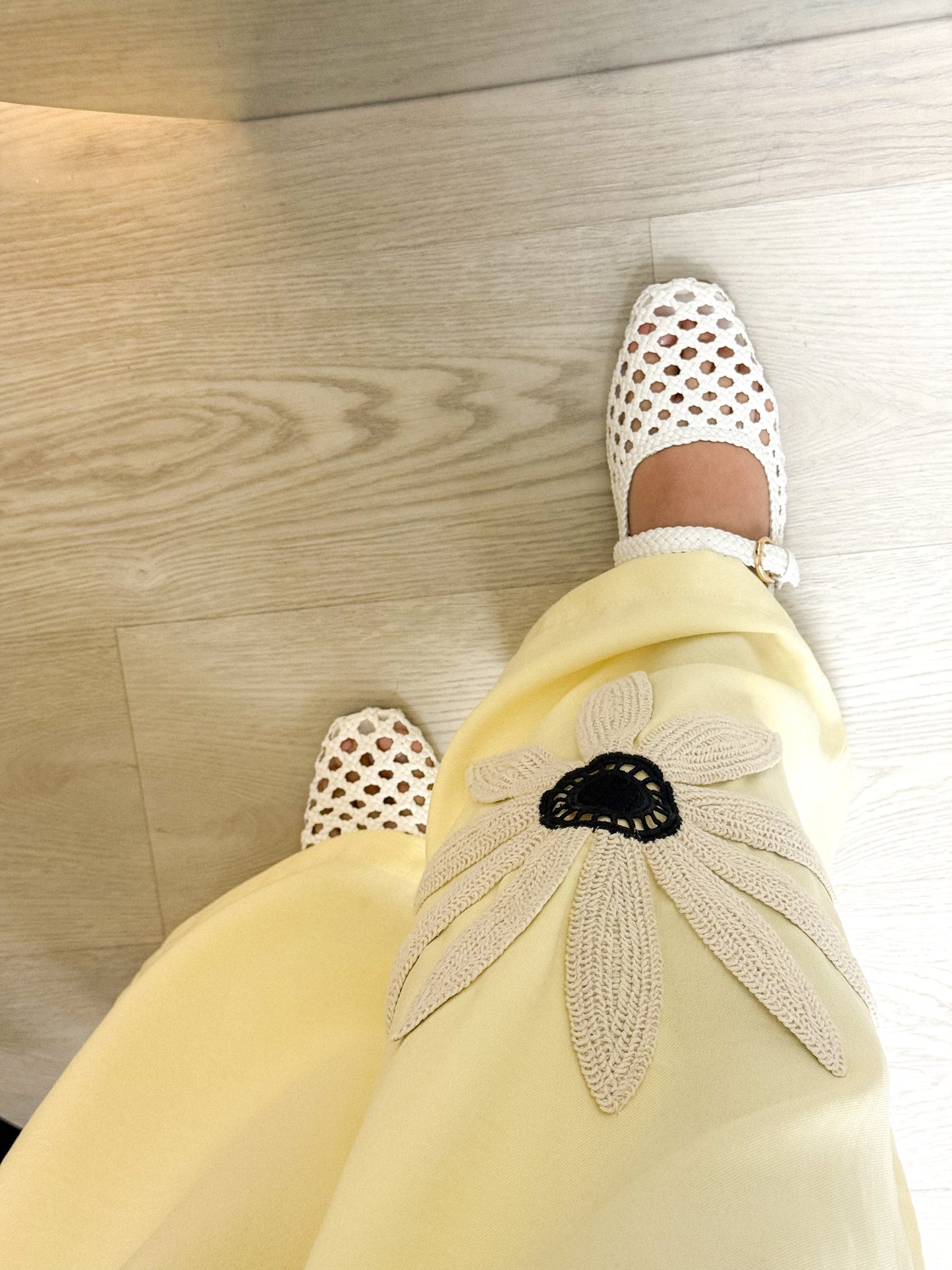 Yellow butter pant