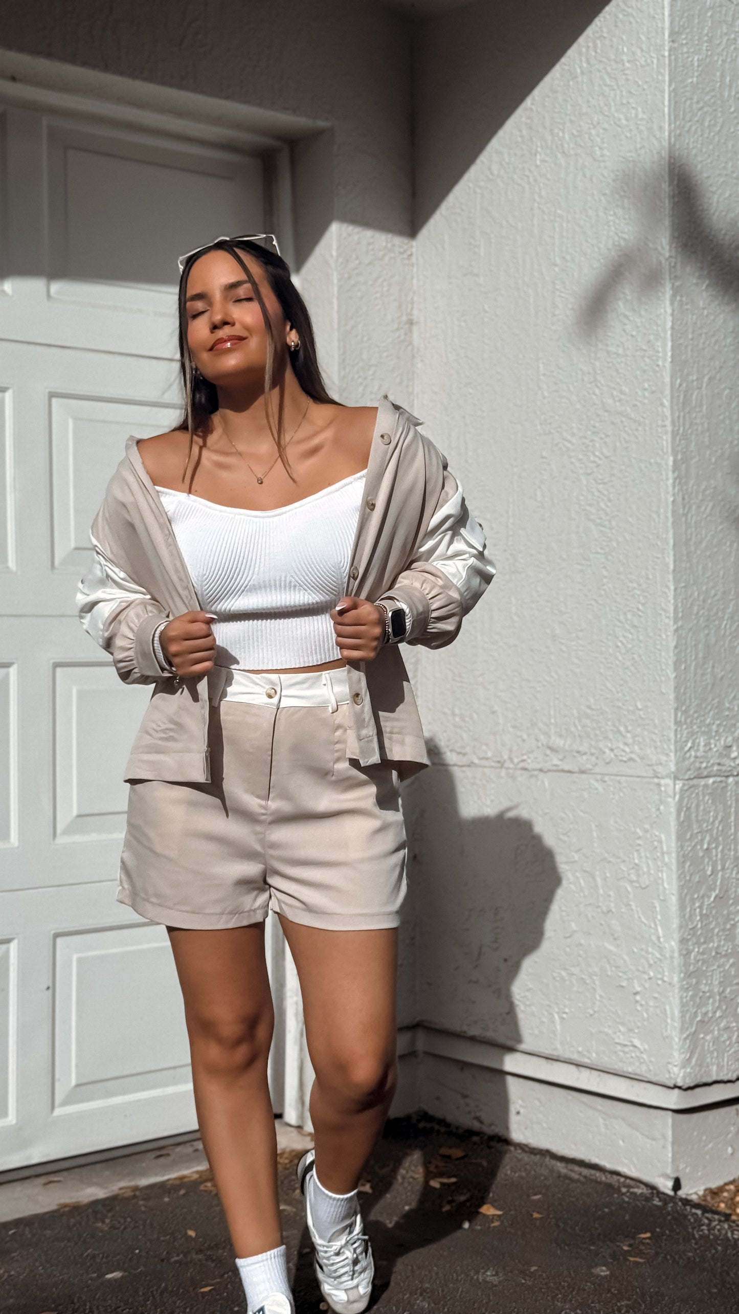 White and nude set