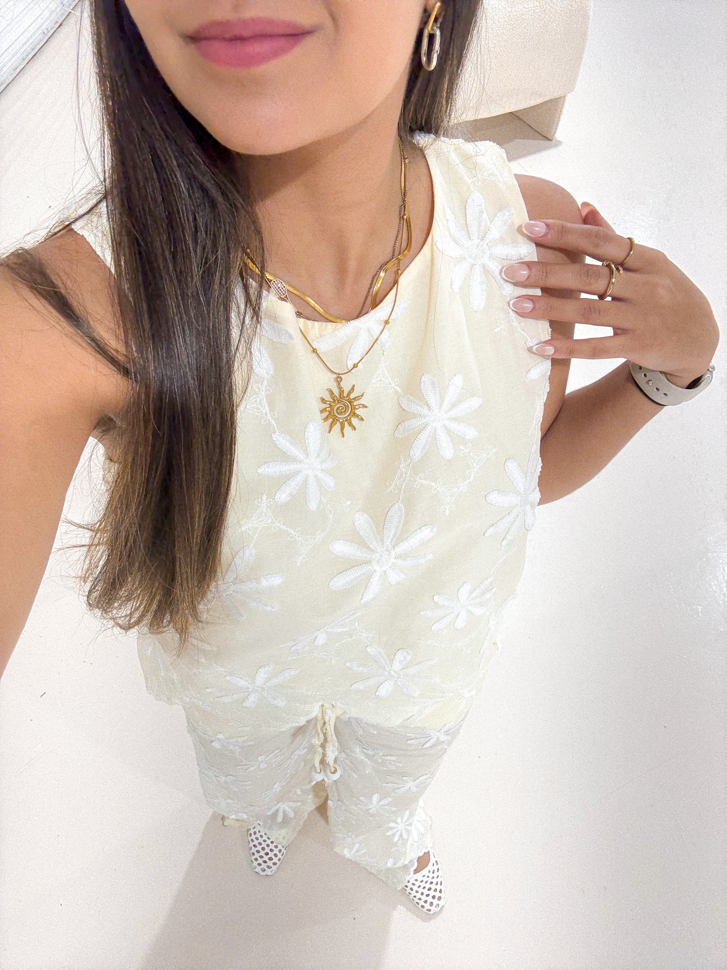 Butter yellow set
