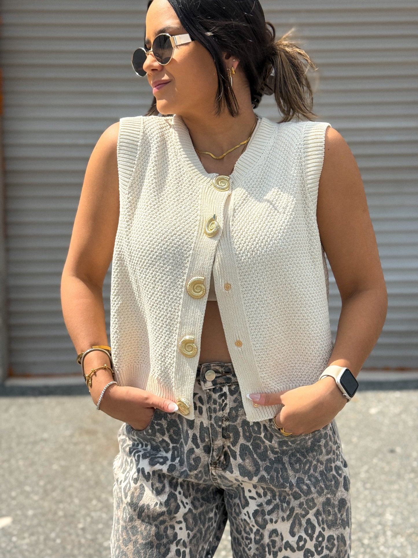 Vest spiral gold buttons