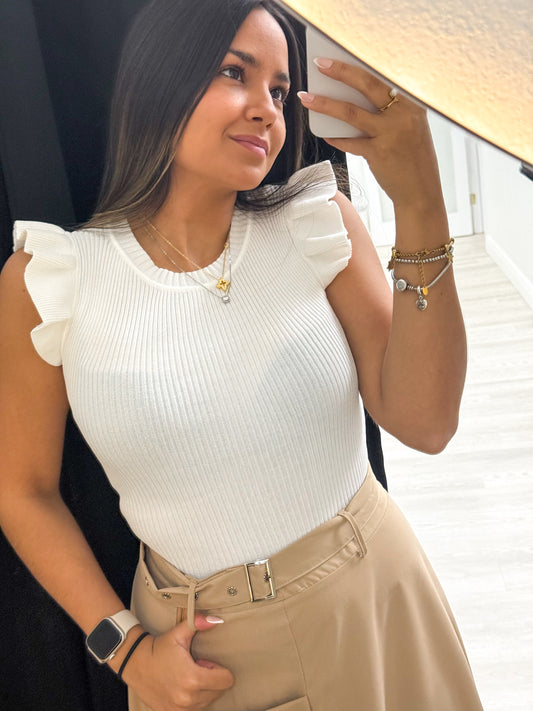 Basic white top