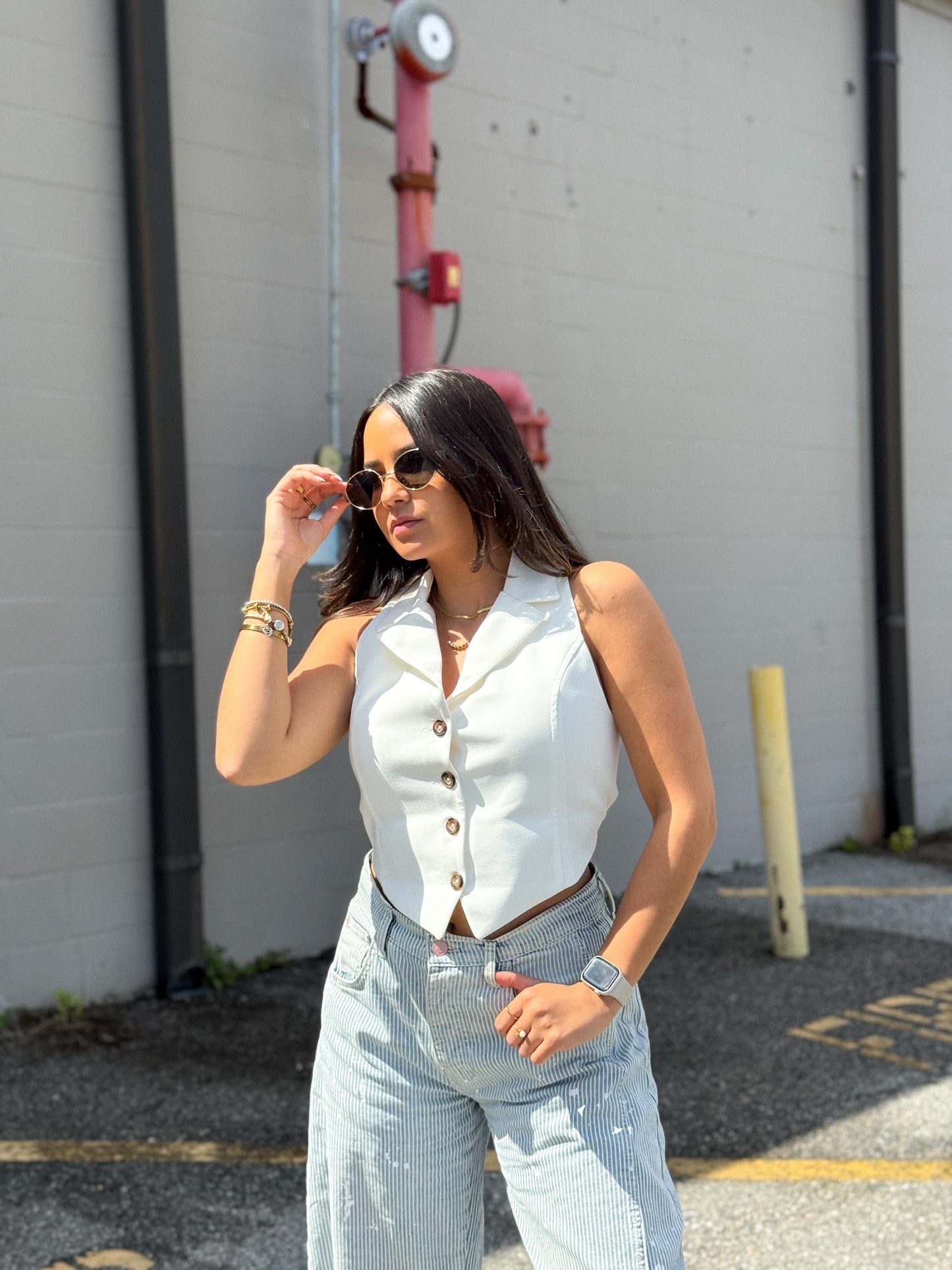 White vest