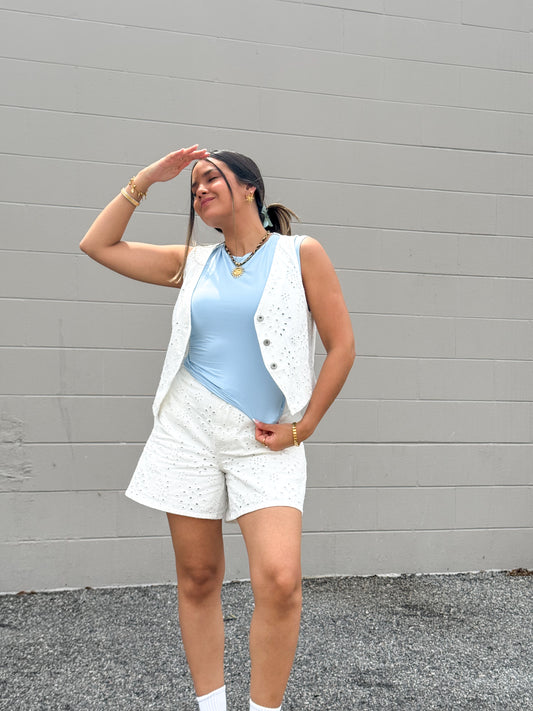 Eyelet set